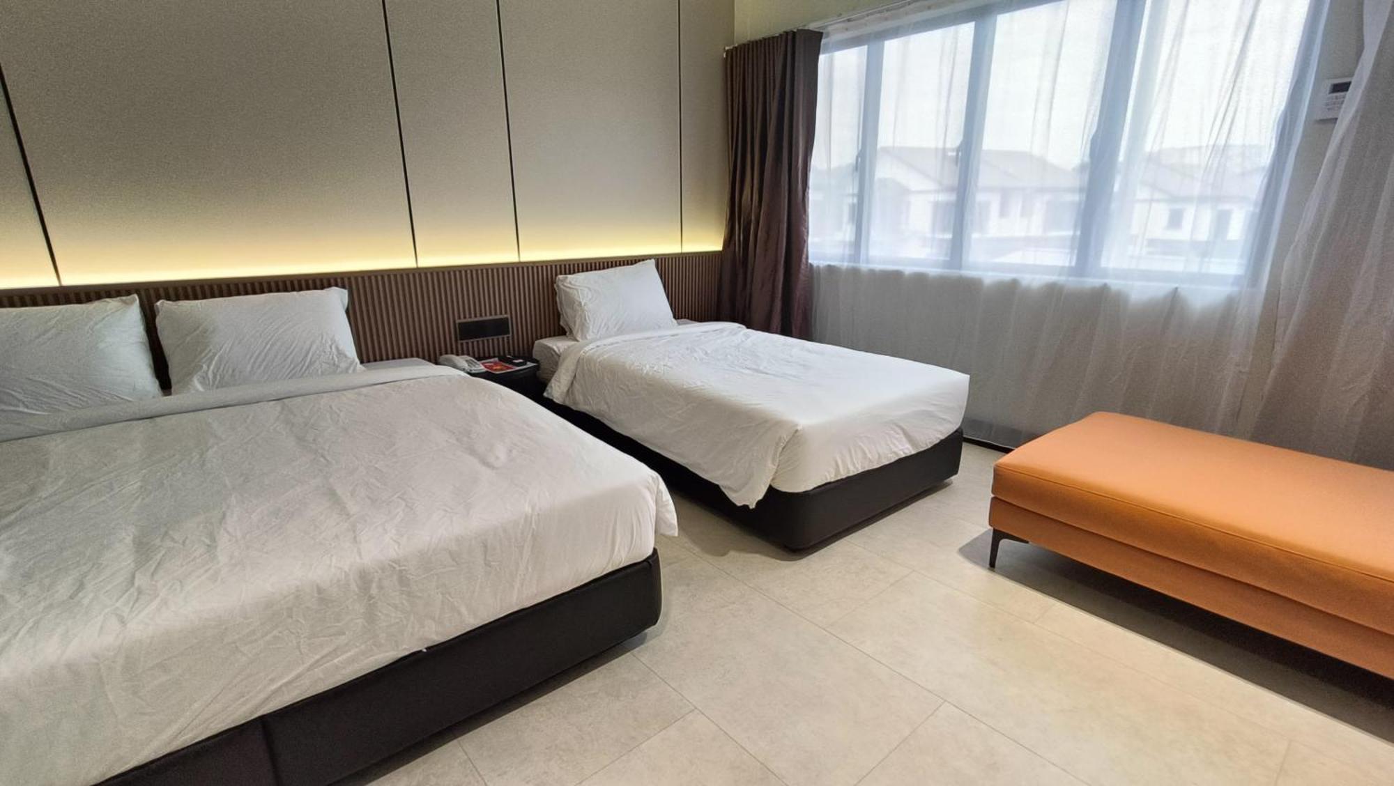 Urban Inn, Salak Tinggi Sepang Buitenkant foto