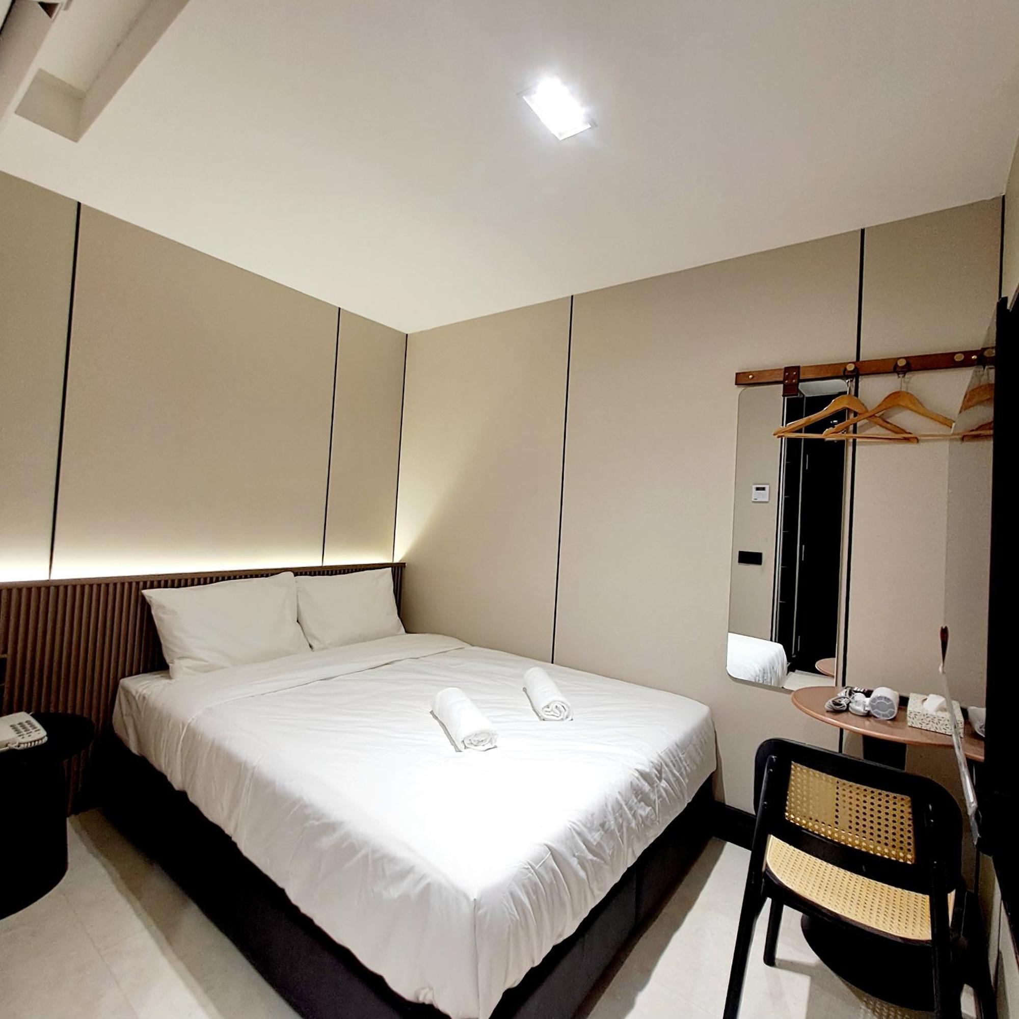 Urban Inn, Salak Tinggi Sepang Buitenkant foto
