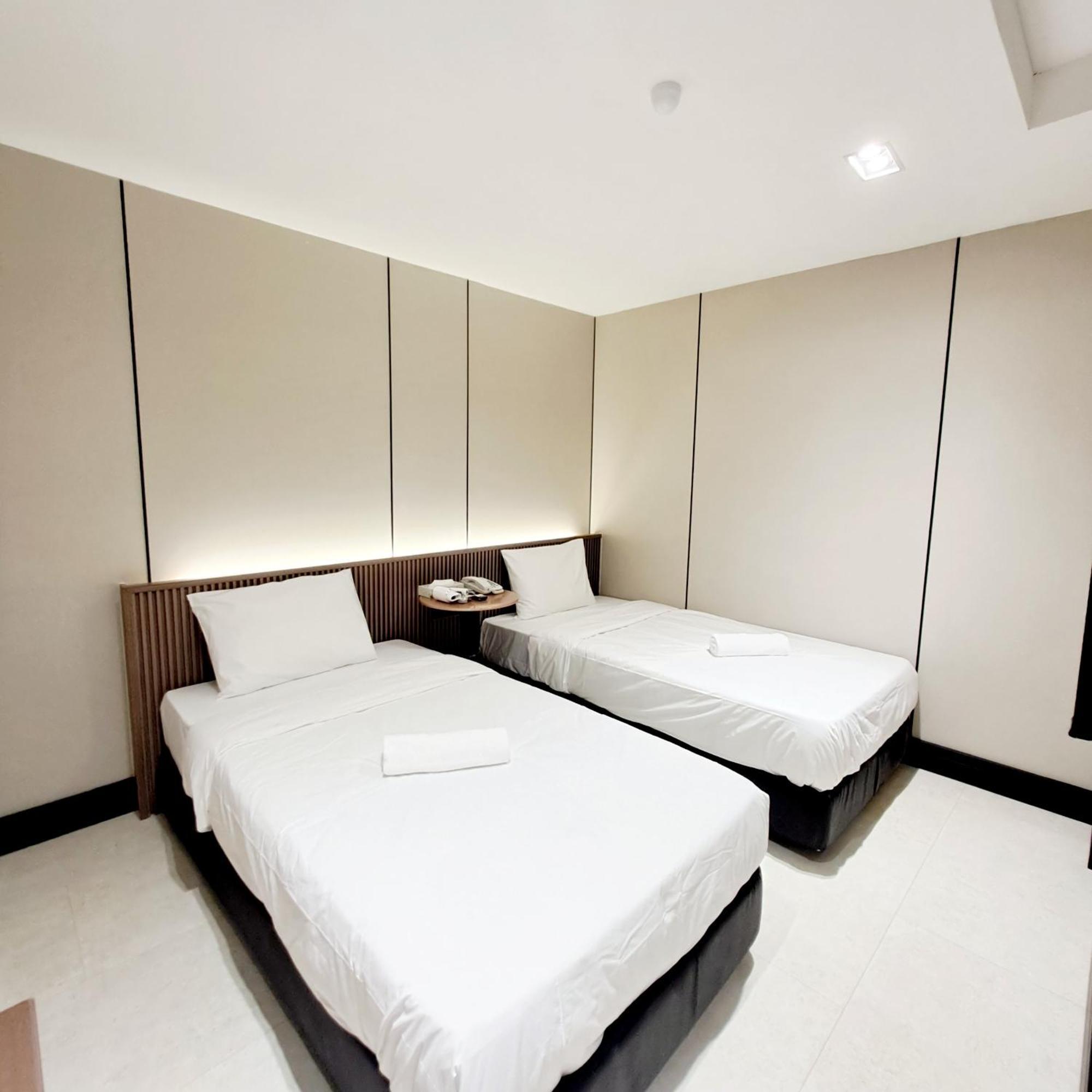 Urban Inn, Salak Tinggi Sepang Buitenkant foto